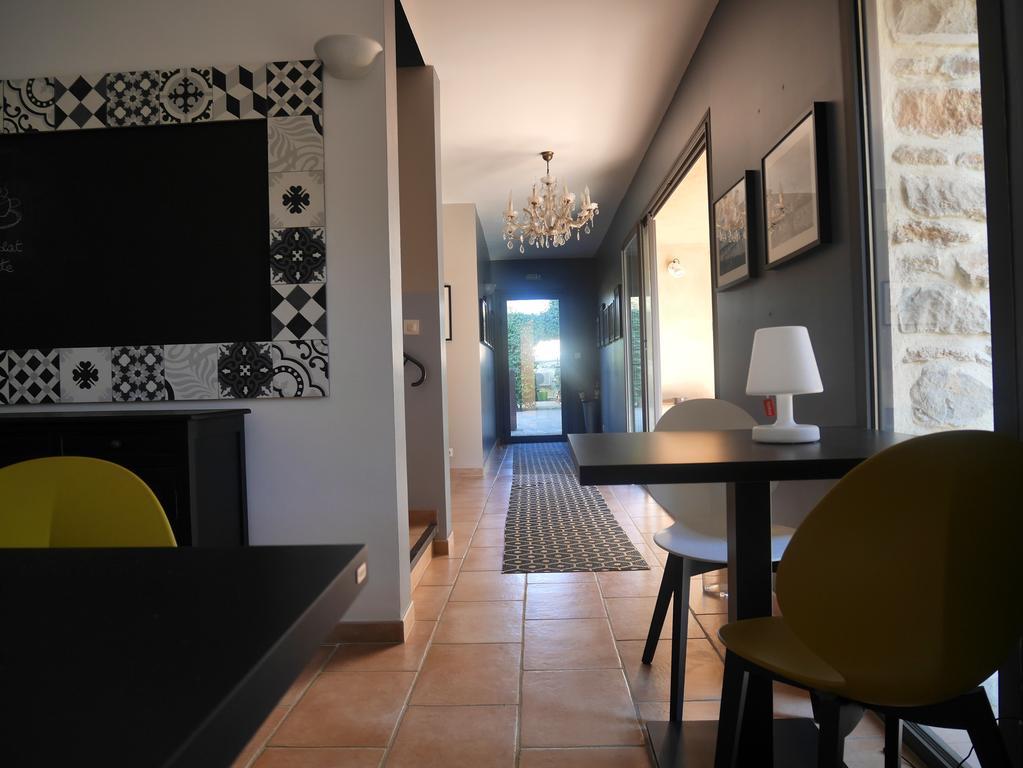 Le Relais D'Angelique Bed & Breakfast Lunel  Bagian luar foto