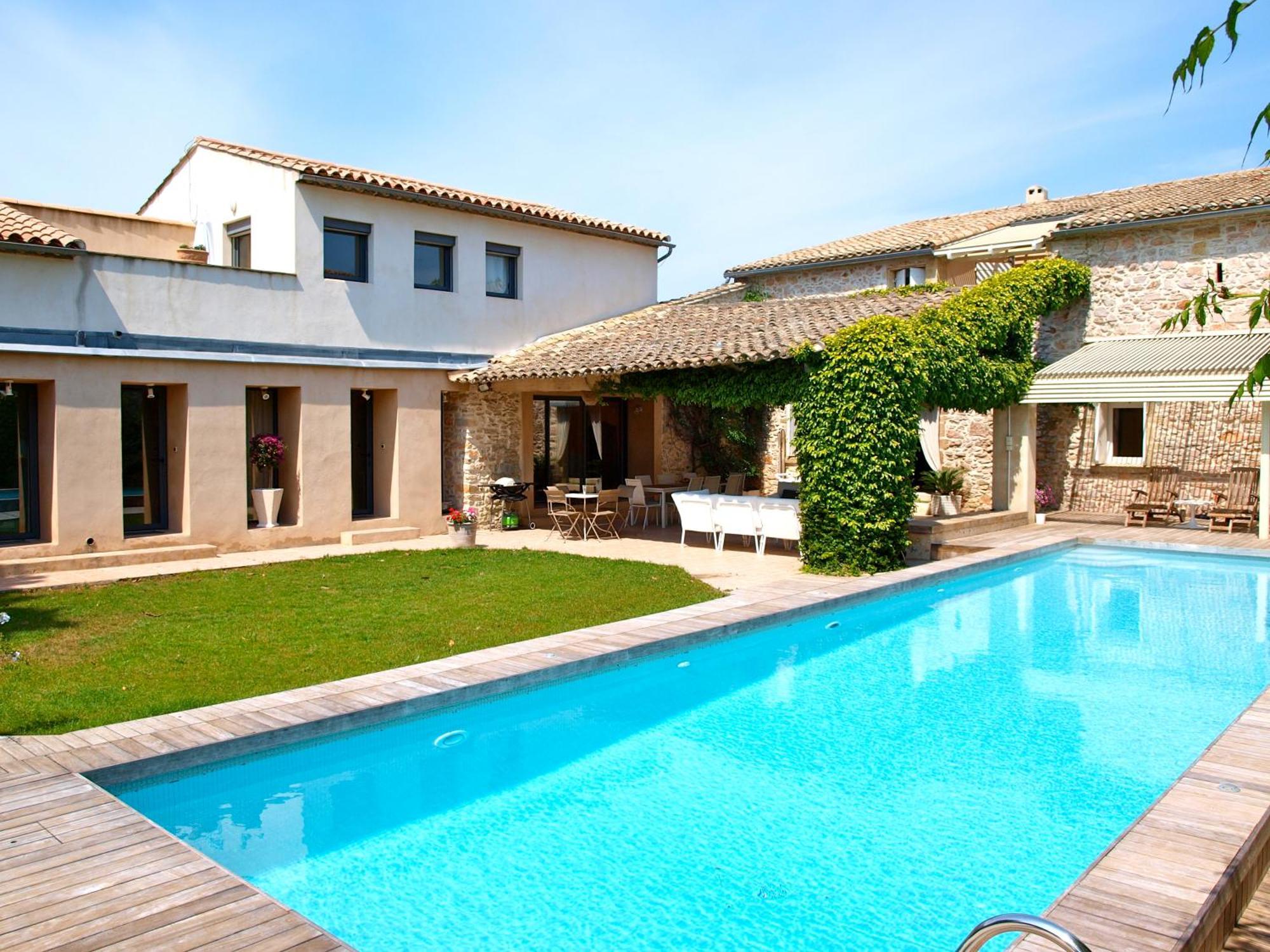 Le Relais D'Angelique Bed & Breakfast Lunel  Bagian luar foto