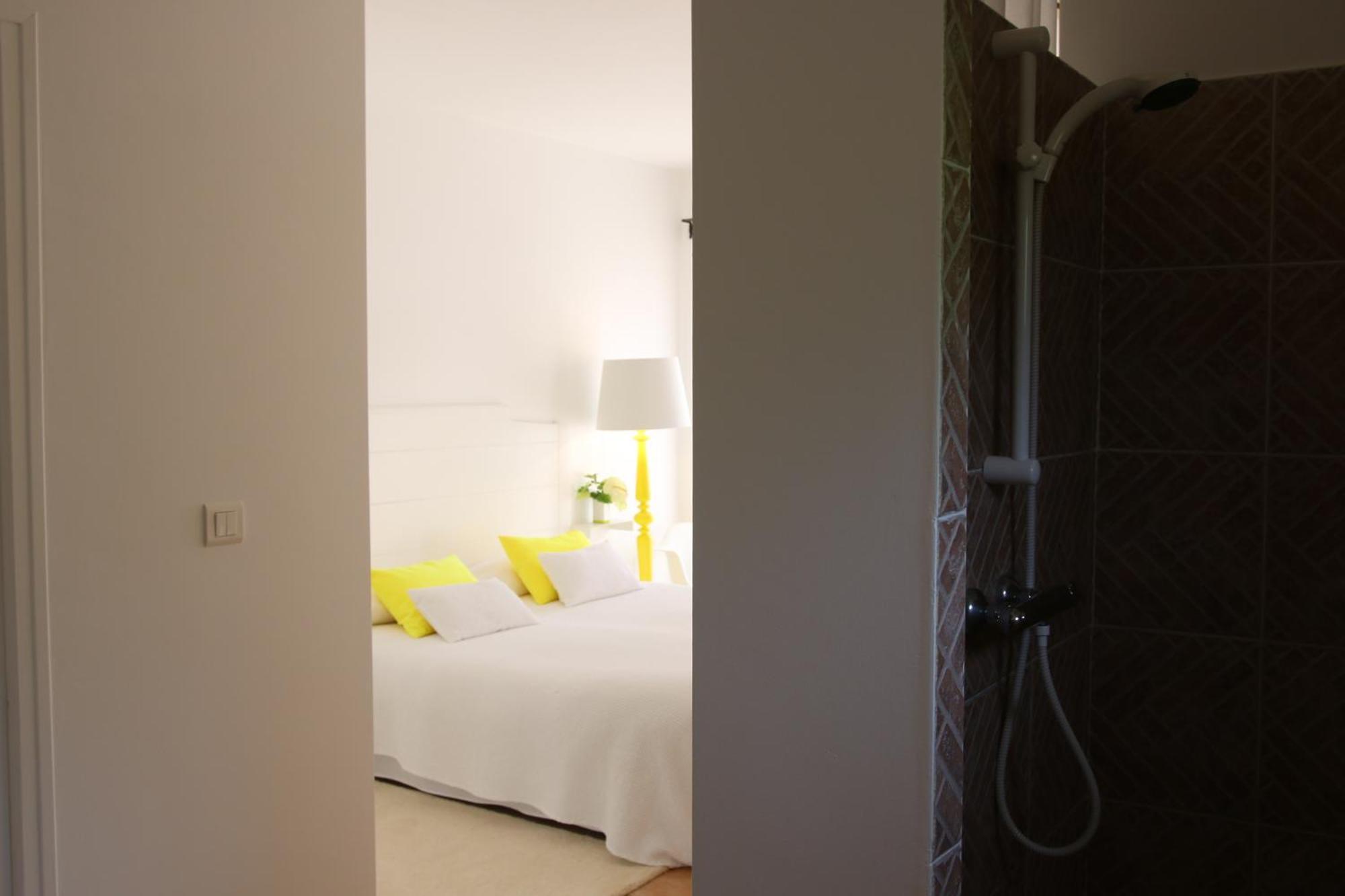 Le Relais D'Angelique Bed & Breakfast Lunel  Ruang foto