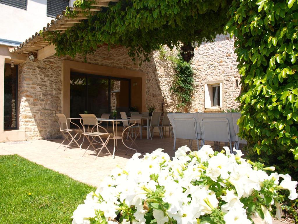 Le Relais D'Angelique Bed & Breakfast Lunel  Bagian luar foto