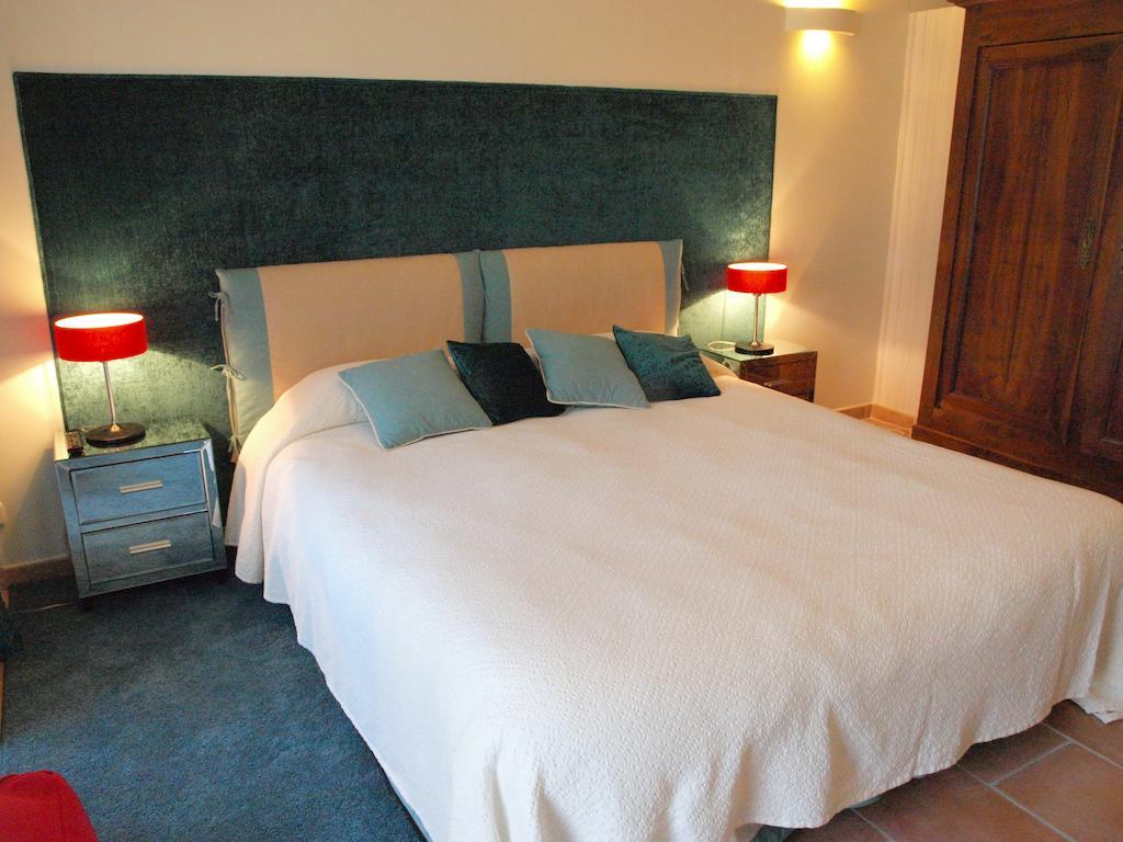 Le Relais D'Angelique Bed & Breakfast Lunel  Ruang foto
